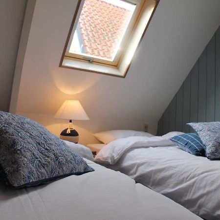 Lovely Holiday Home In Hindeloopen Exterior photo